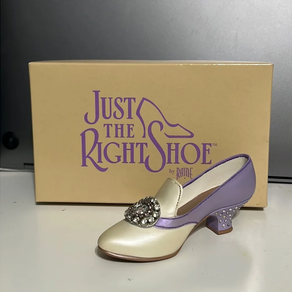 Just the Right Shoe “Jeweled Heel Pump” #25011 Miniature Collectible in Box